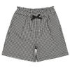 ベビー服 女の子 ギンガムチェック リボンつき ストレッチツイルショートパンツ ホワイト×ブラック(10) 正面