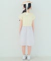 子供服 女の子 ロゴ刺繍 ギャザードッキングワンピース イエロー(04) モデル画像全身