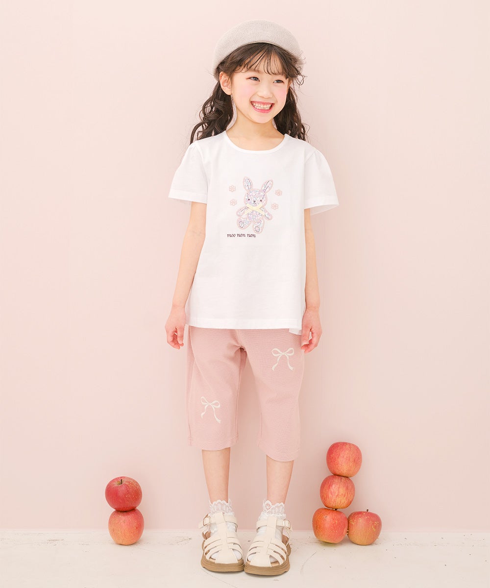 ベビー服 女の子 子ども服 こども キッズ ニットストレッチ リボン刺繍 ポケットつき 6分丈パンツ ピンク(02) モデル画像全身