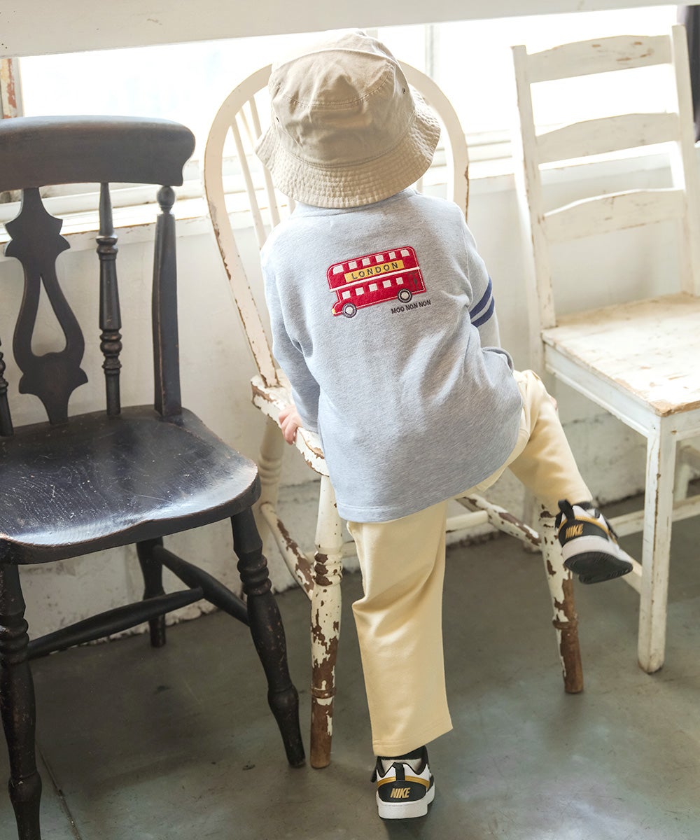ベビー服 男の子 ロゴ ロンドンバス ワッペン 乗り物 カーディガン 杢ｸﾞﾚｰ(92) モデル画像全身