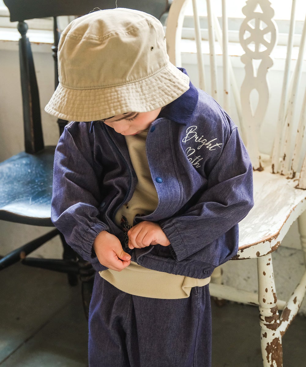ベビー服 男の子 子ども服 こども 男女兼用 デニムニット ロゴ刺繍 ポケット 襟付き ブルゾン ネイビー(06) モデル画像1