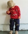 ベビー服 男の子 はたらく車 ショベルカー ハンバーガー ロゴ刺繍 乗り物 裏毛トレーナー レッド(03) モデル画像1