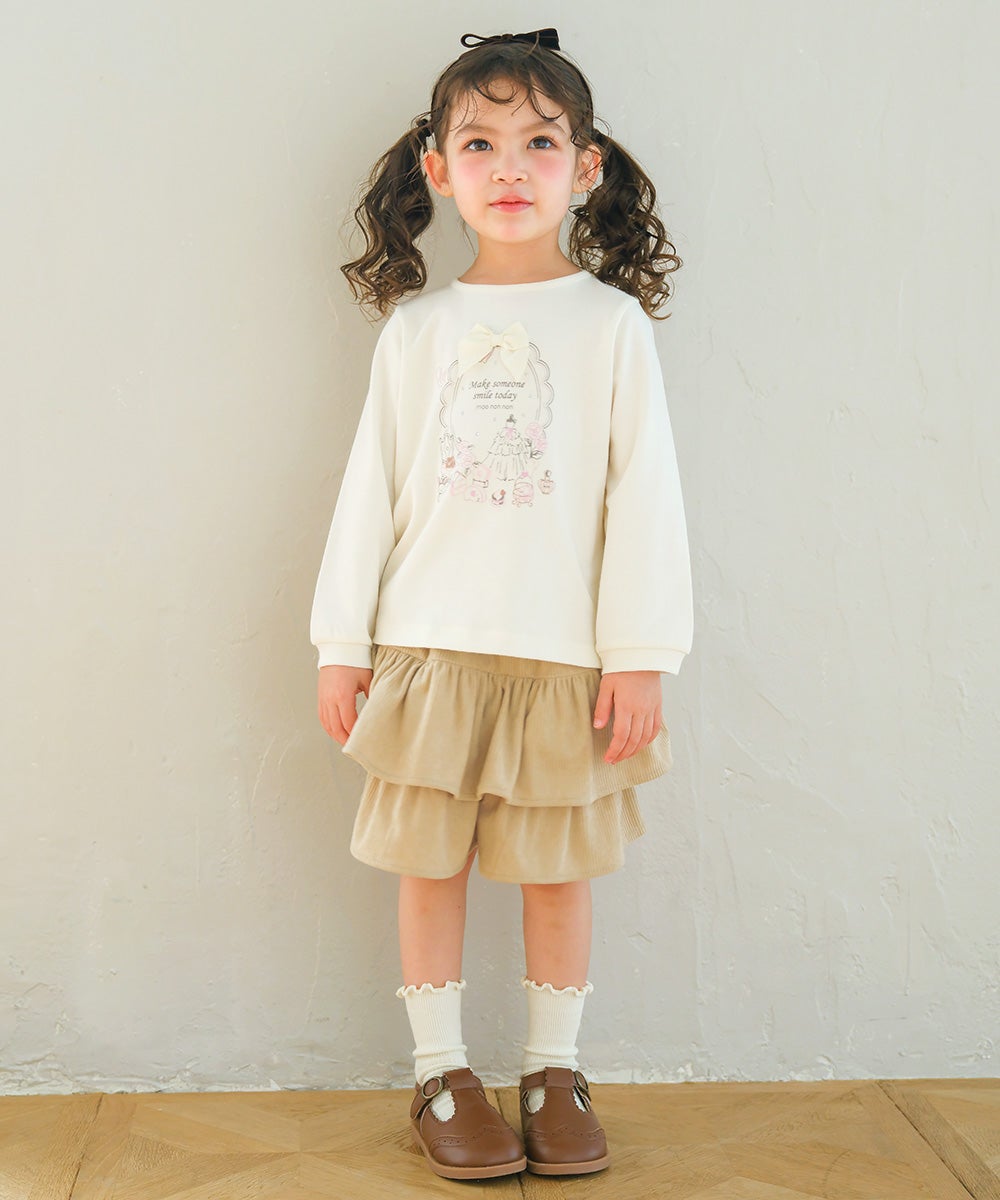 ベビー服 女の子 ギャザーフリル コーデュロイキュロットパンツ ベージュ(51) モデル画像全身