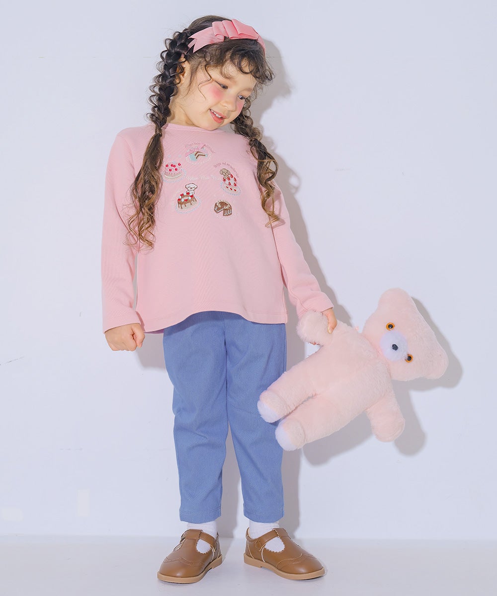 ベビー服 女の子 スイーツ刺繍 バックリボンつきトレーナー ピンク(02) モデル画像2