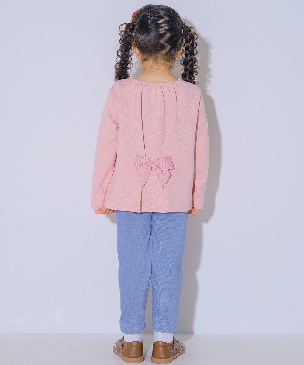 ベビー服 女の子 お花モチーフ ポケットつき ストレッチ デニムツイルパンツ ブルー(61) モデル画像全身