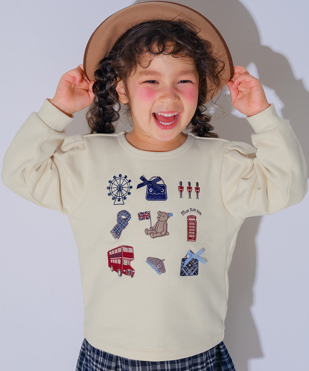 ベビー服 女の子 ロンドンモチーフ 刺繍 リボン 裏毛トレーナー アイボリー(12) モデル画像1