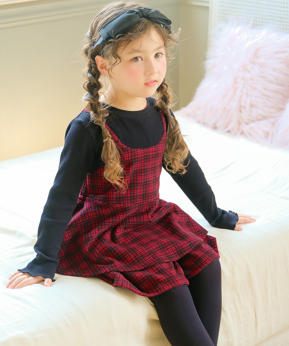 子供服 女の子 チェック柄 タック キュロットパンツ レッド(03) モデル画像4