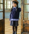 子供服 女の子 リボン ロゴ 刺繍 襟付き シャツ トレーナー 重ね着風 Tシャツ ネイビー(06) モデル画像全身