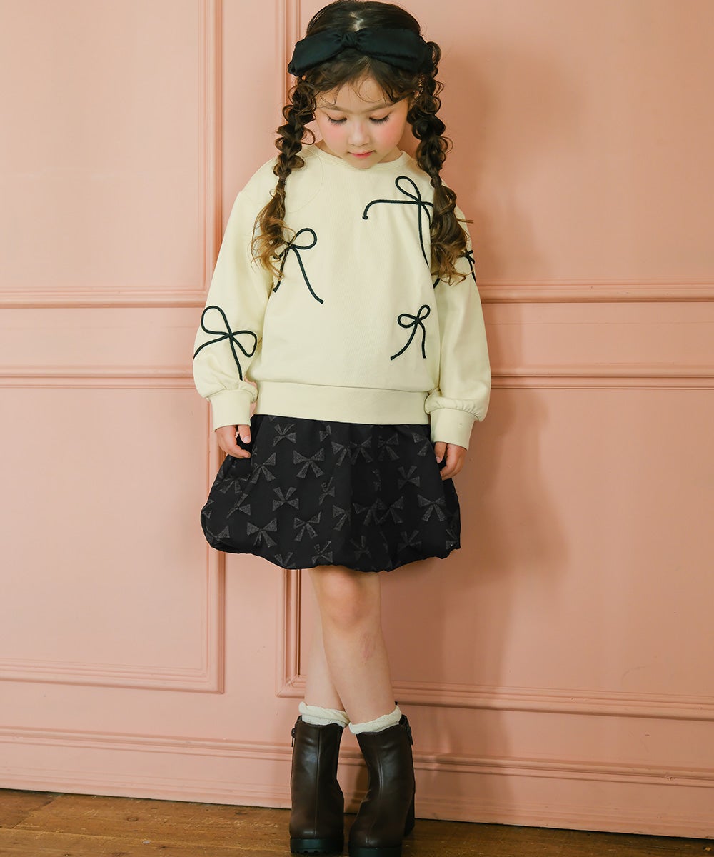 子供服 女の子 子ども服 こども キッズ ジュニア 長そで リボンモチーフつき アイボリー(12) モデル画像2