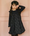 子供服 女の子 リボン柄 タック バルーンワンピース ブラック(00) モデル画像1