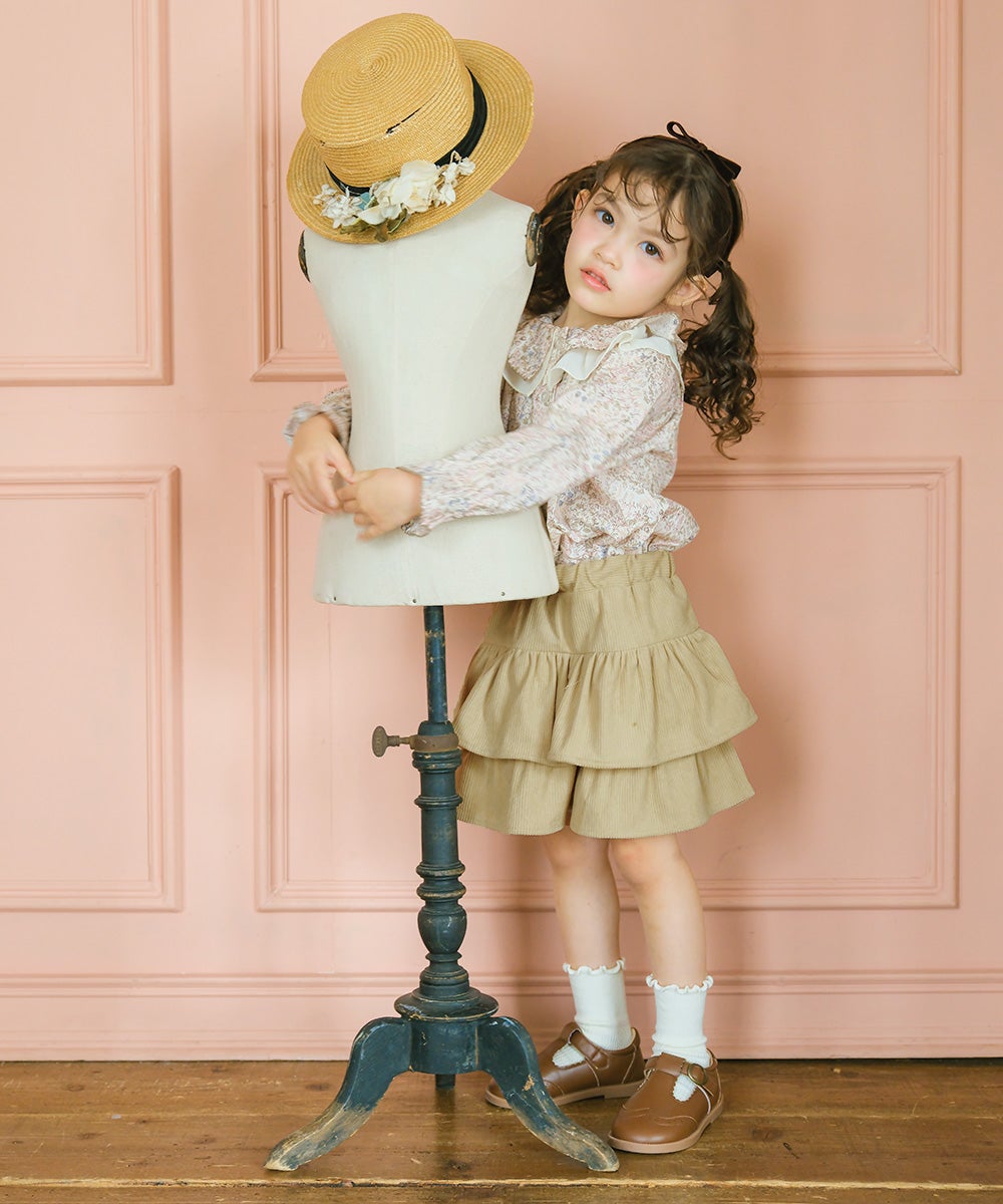子供服 女の子 小花柄 シフォンフリル襟付き ブラウス アイボリー(12) モデル画像2