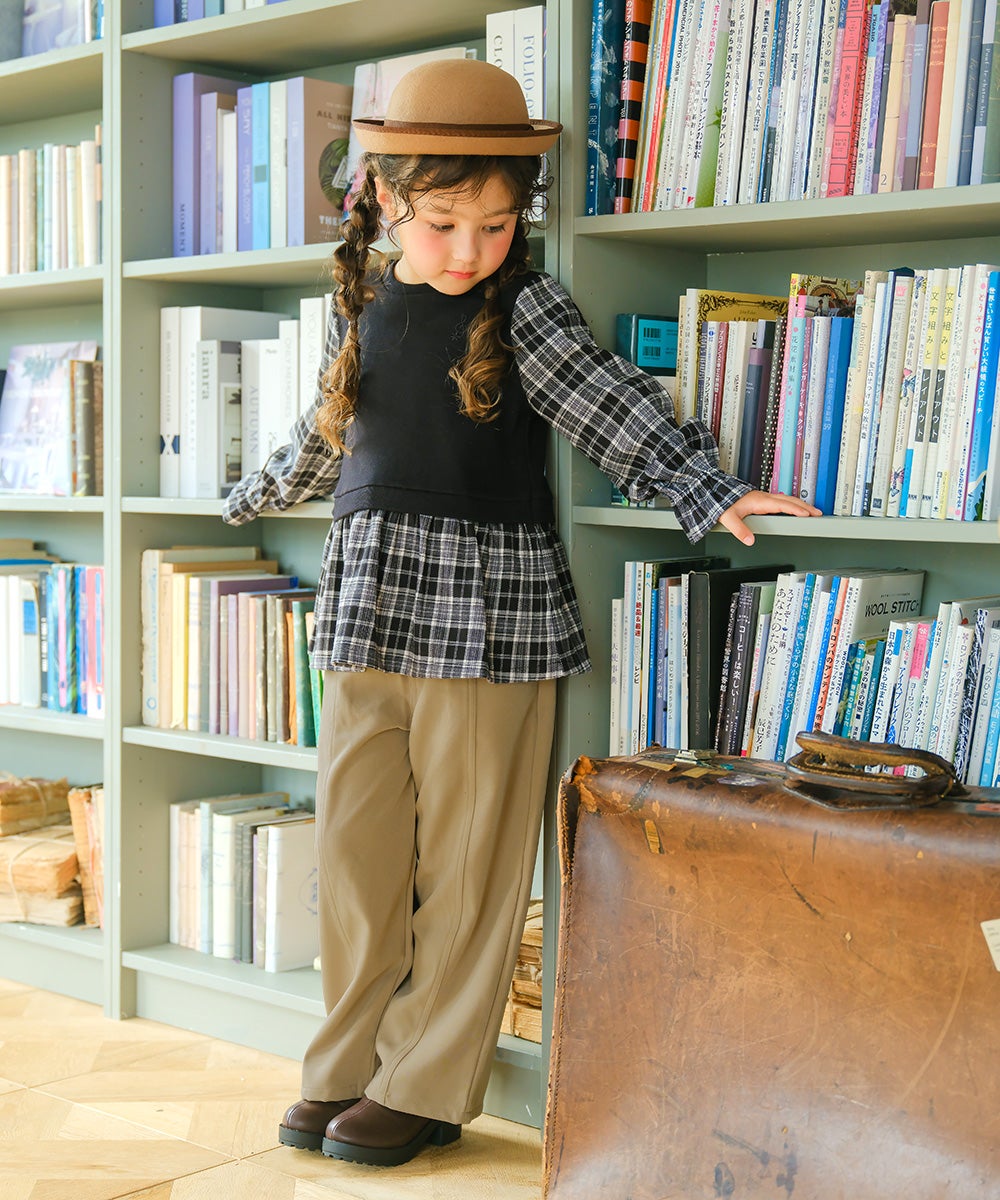 子供服 女の子 男女兼用 ウエストゴム ストレッチパンツ ベージュ(51) モデル画像2