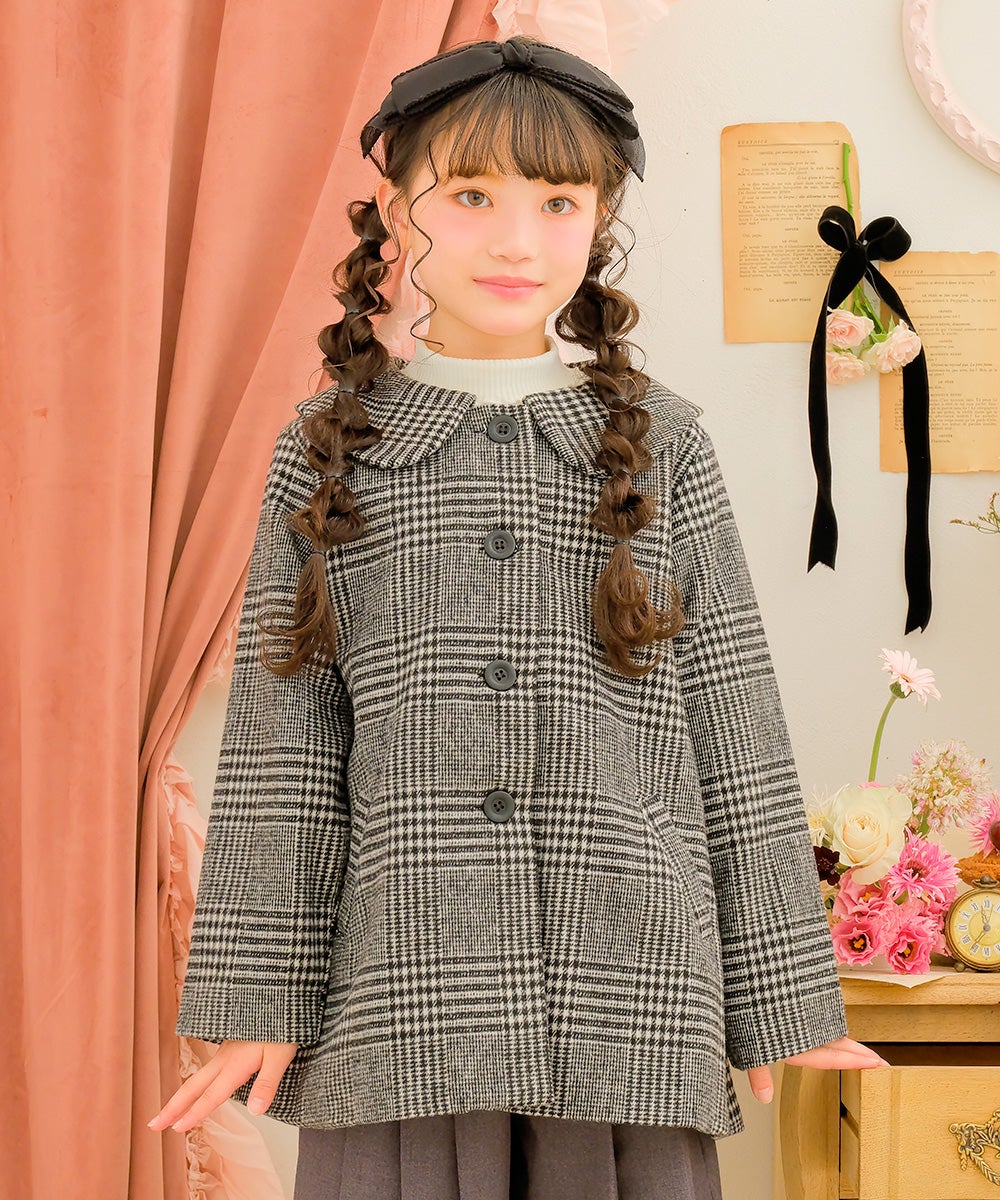 子供服 女の子 チェック柄 襟付き 厚手 微起毛コート ホワイト×ブラック(10) モデル画像アップ