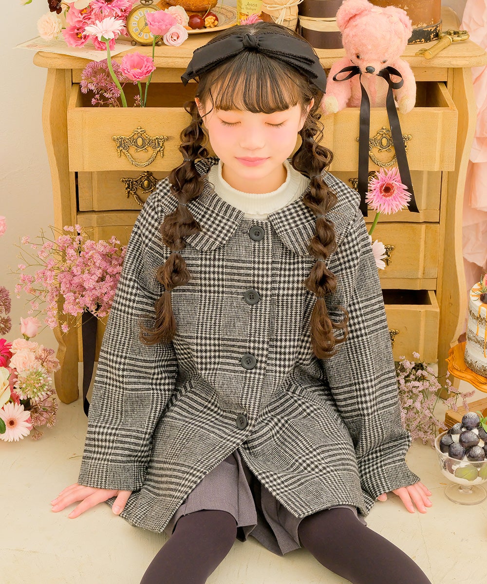 子供服 女の子 チェック柄 襟付き 厚手 微起毛コート ホワイト×ブラック(10) モデル画像1