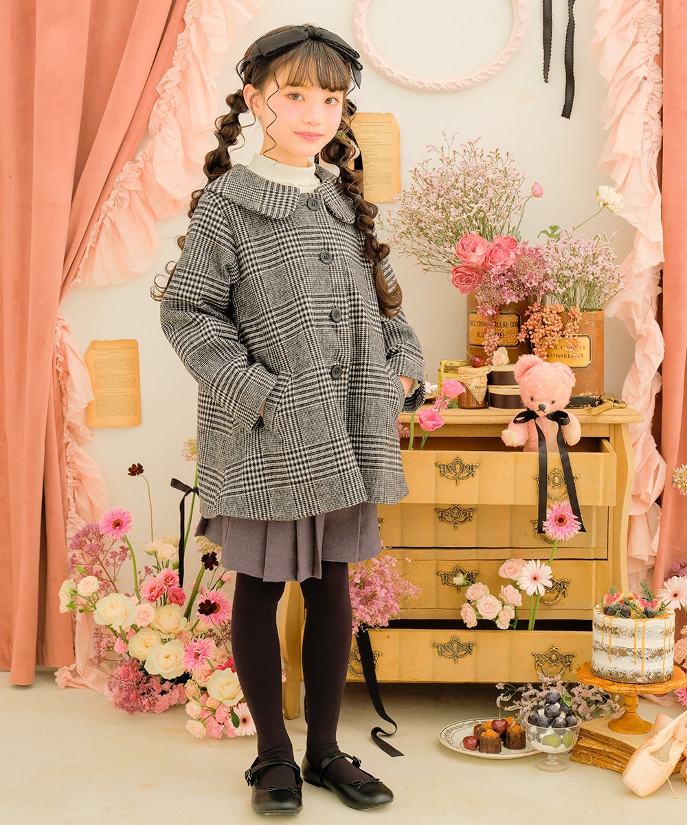 子供服 女の子 チェック柄 襟付き 厚手 微起毛コート ホワイト×ブラック(10) モデル画像2