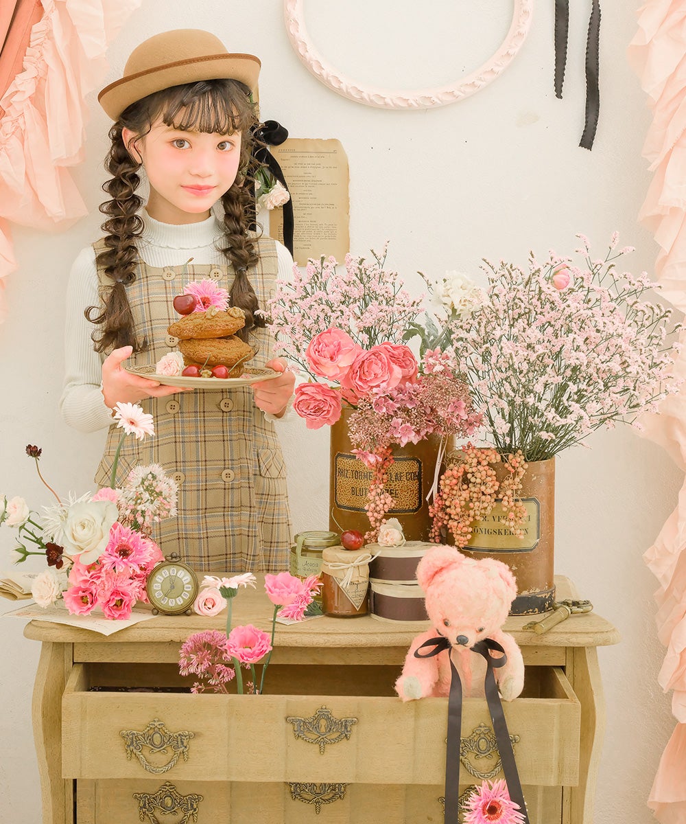 子供服 女の子 チェック柄 ダブルボタン タックワンピース ベージュ(51) モデル画像1
