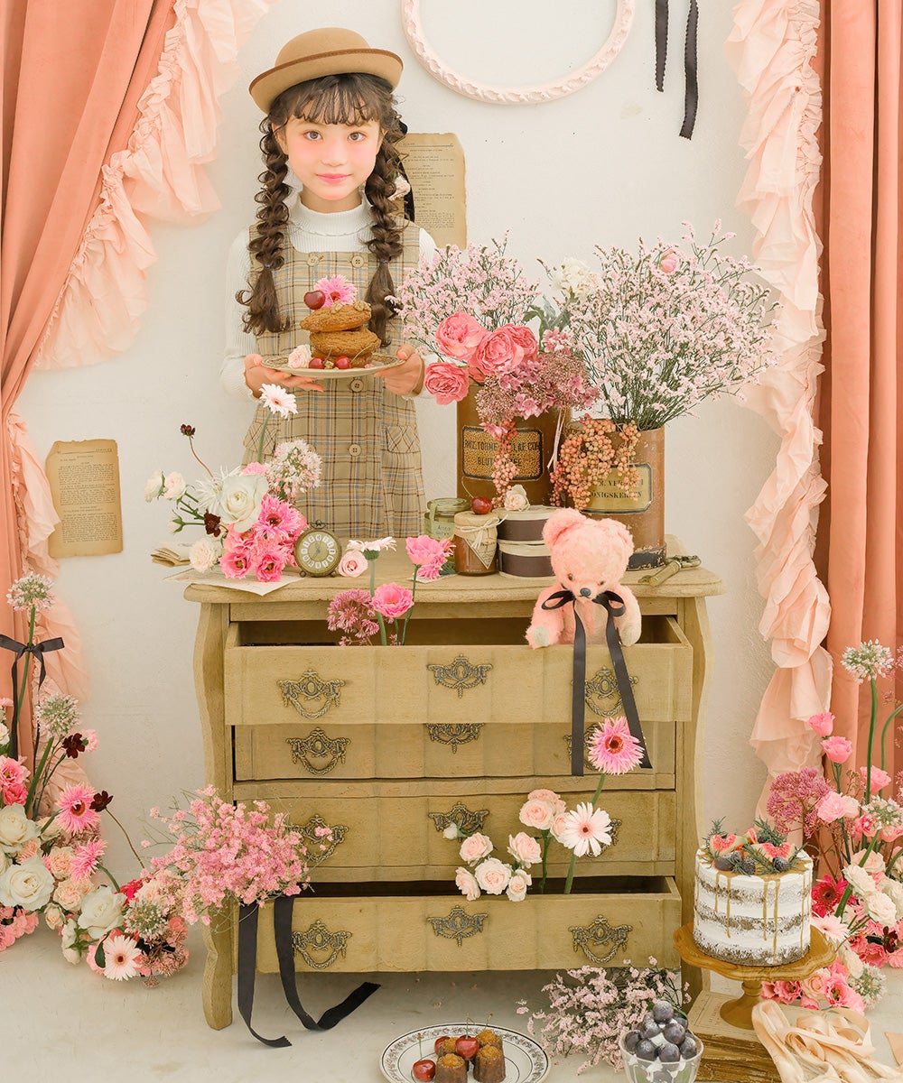 子供服 女の子 チェック柄 ダブルボタン タックワンピース ベージュ(51) モデル画像2