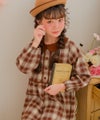 子供服 女の子 チェック柄 襟付き ボタン開き ギャザーワンピース エンジ(31) モデル画像1