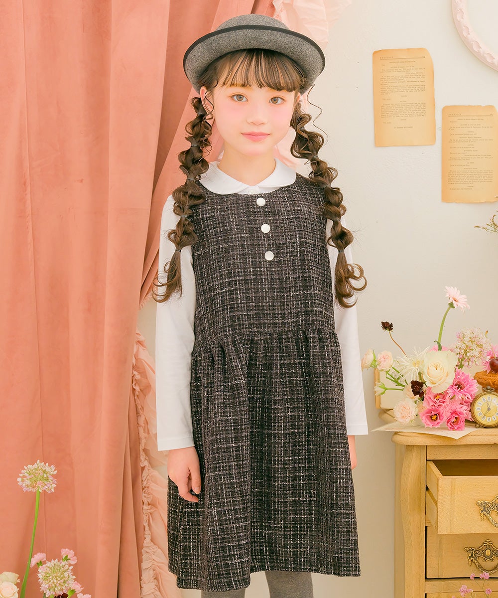 子供服 女の子 パール調ボタン付き ツイードワンピース ブラック(00) モデル画像アップ