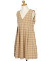 ベビー服 女の子 チェック柄 カシュクール ギャザーワンピース ベージュ(51) トルソー斜め