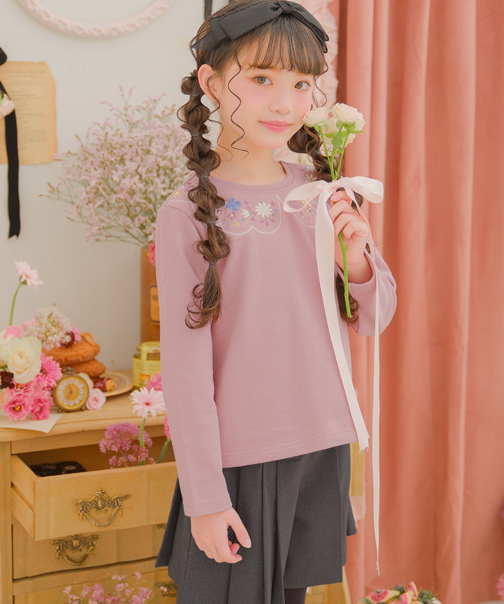 ベビー服 女の子 お花 花柄 刺繍 バックリボンつき 裏毛トレーナー ピンク(02) モデル画像3