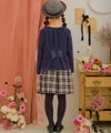 ベビー服 女の子 お花 花柄 刺繍 バックリボンつき 裏毛トレーナー ネイビー(06) モデル画像全身